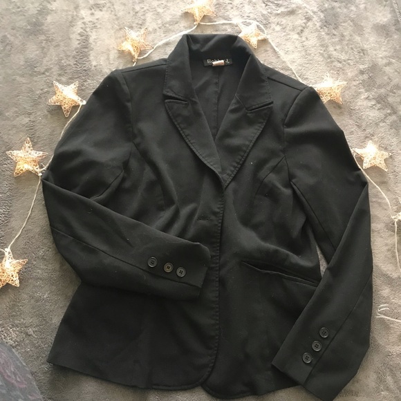 Black Blazer - Picture 2 of 3